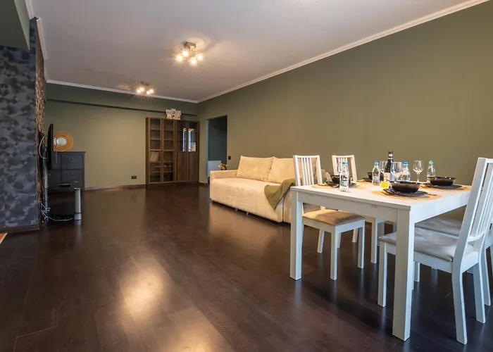 Apartment Mohost Tampa Gardens - Cozy Vibes With A Mountain View